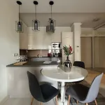 Corvin Dori Appartement *