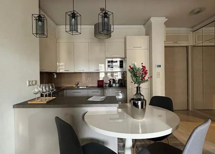 Corvin Dori Apartamento *