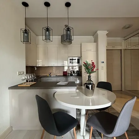 Corvin Dori Apartment *